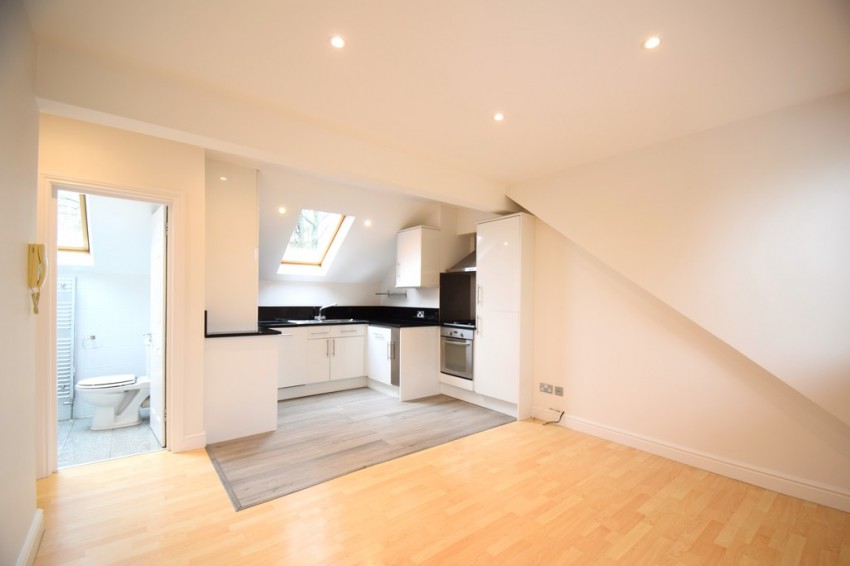 Images for Hatfield Road, Chiswick