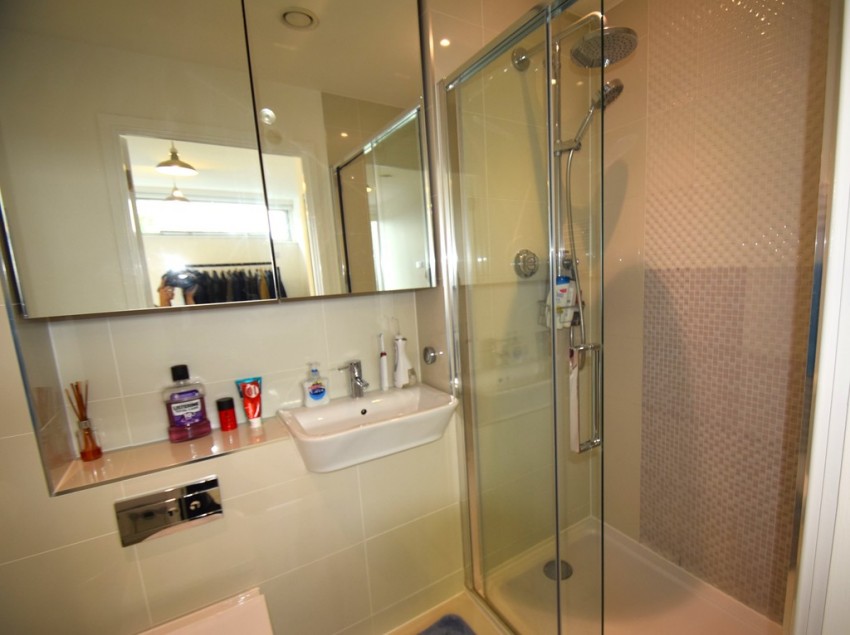 Images for Colonial Drive, Chiswick