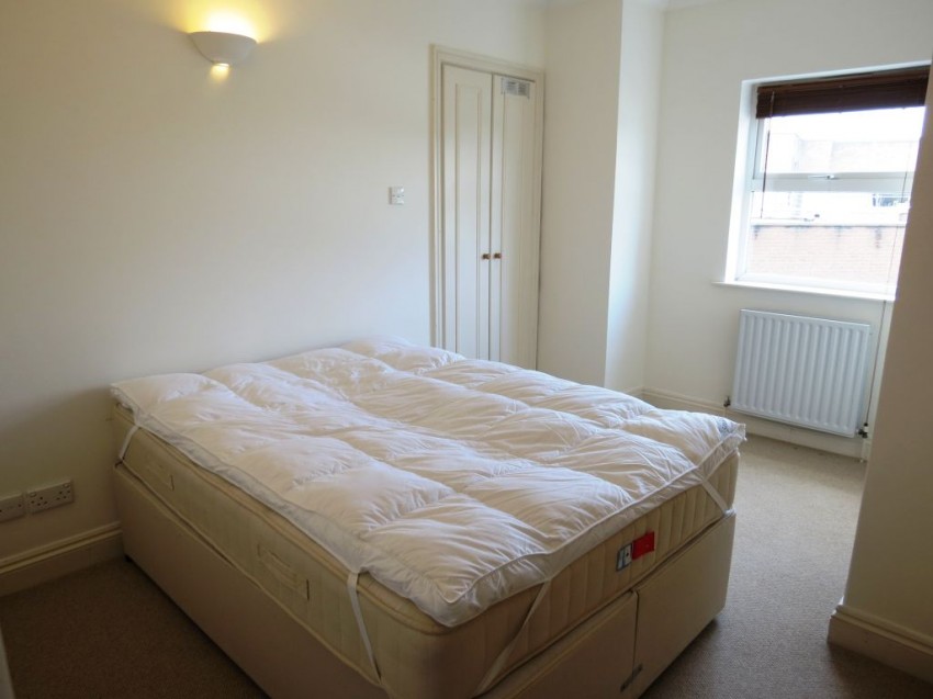 Images for Chiswick W4