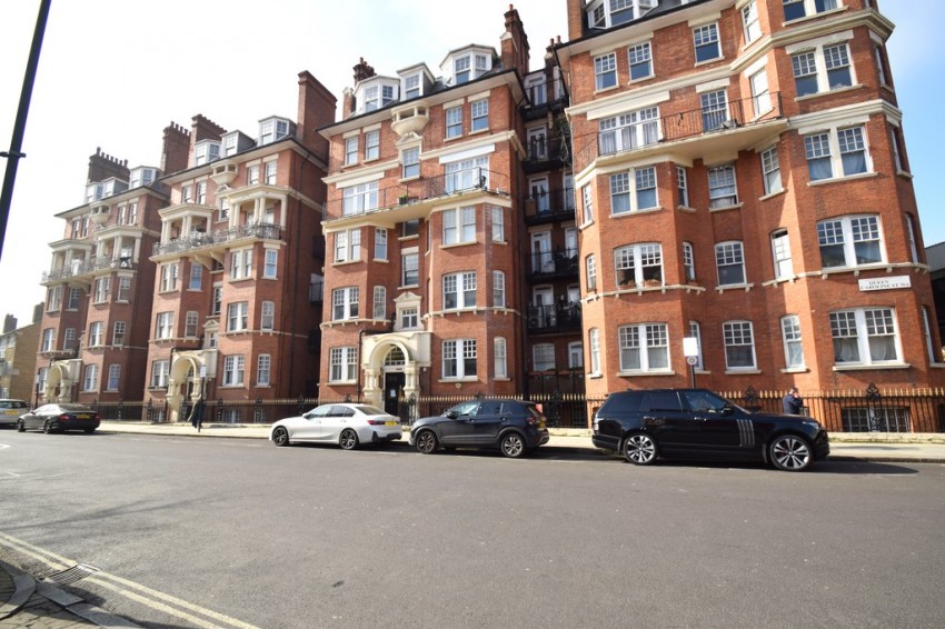Images for College Court, Hammersmith