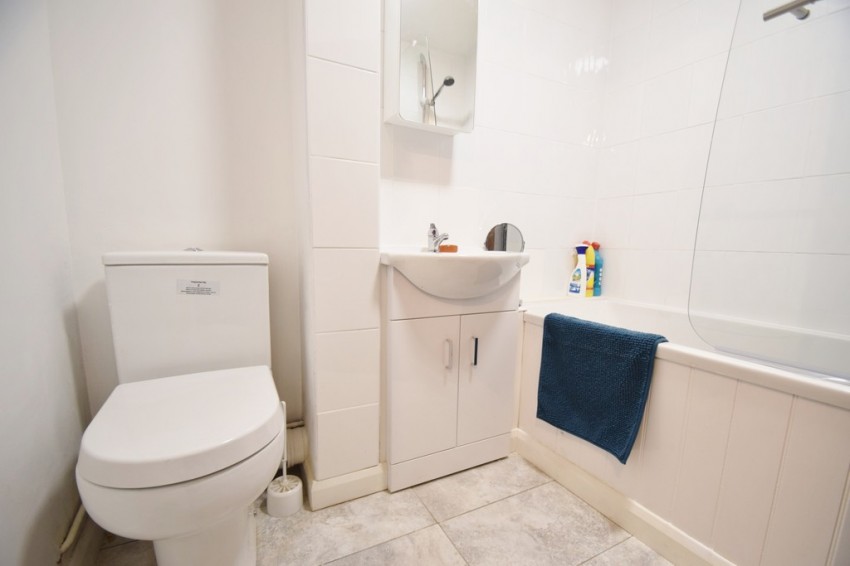 Images for Ravensmede Way, Chiswick