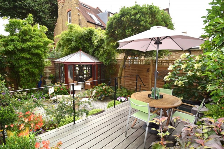 View Full Details for Chiswick W4