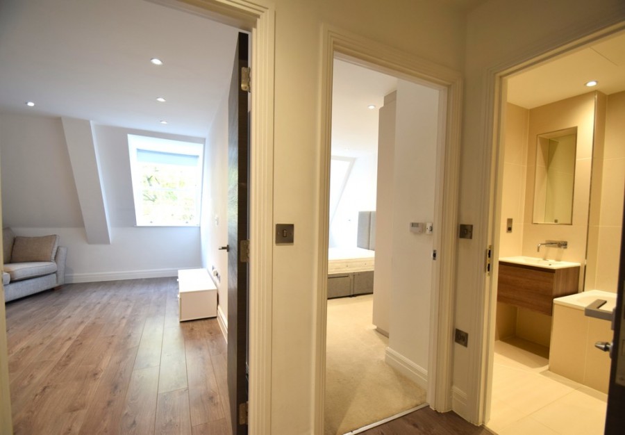 Images for Kew Bridge Road